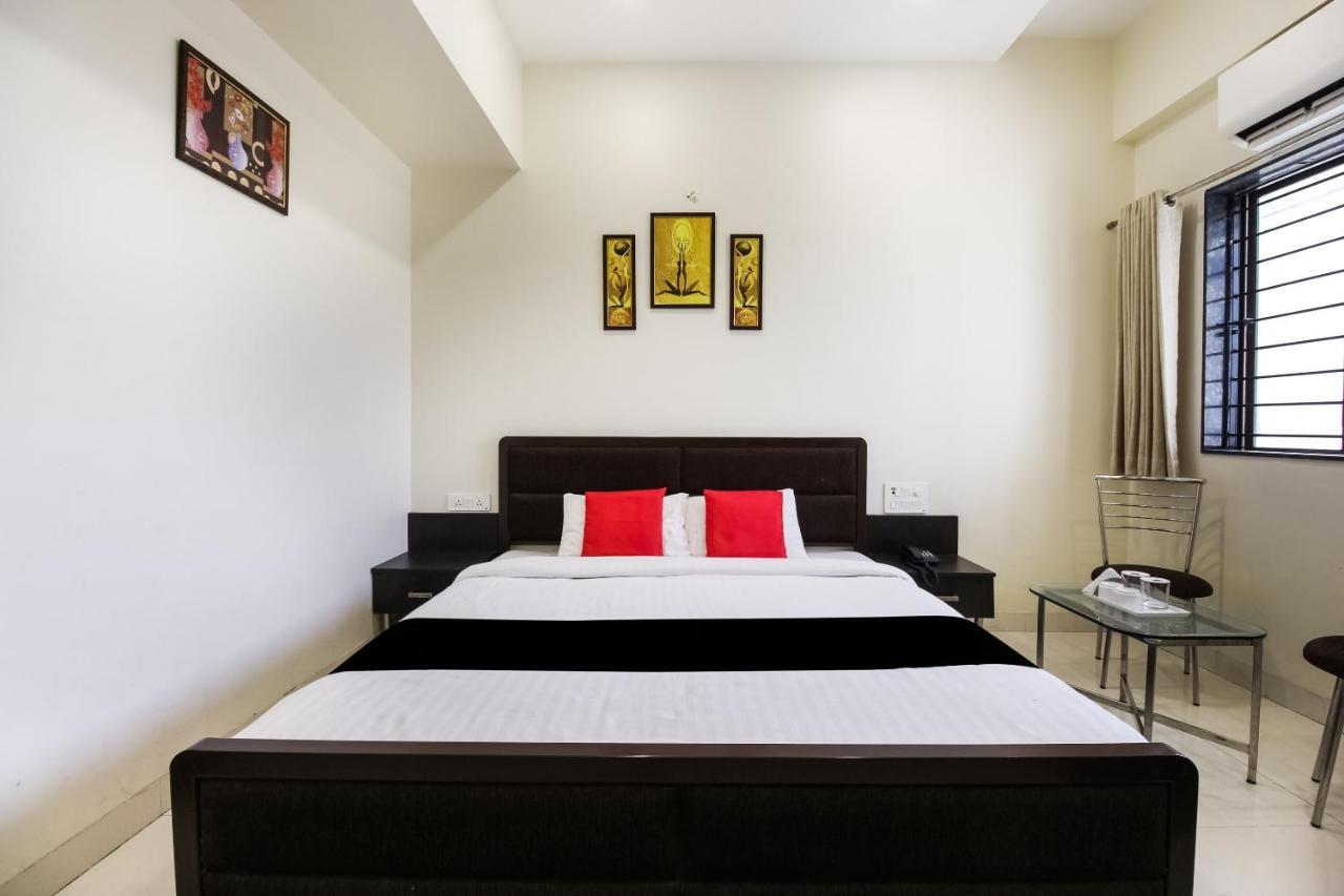 Hotel Capital O70964 D Mercy