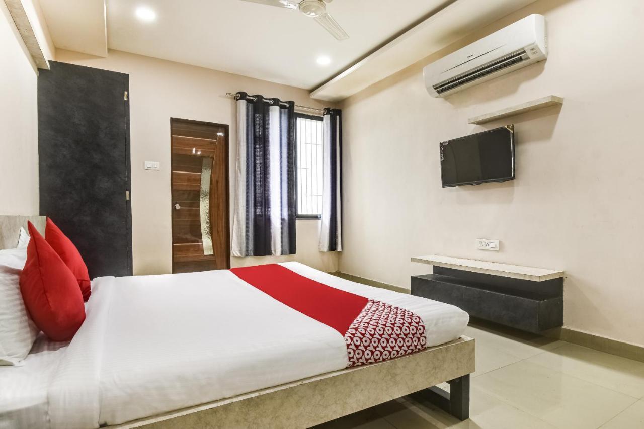 Oyo 69873 Fld Nagpur