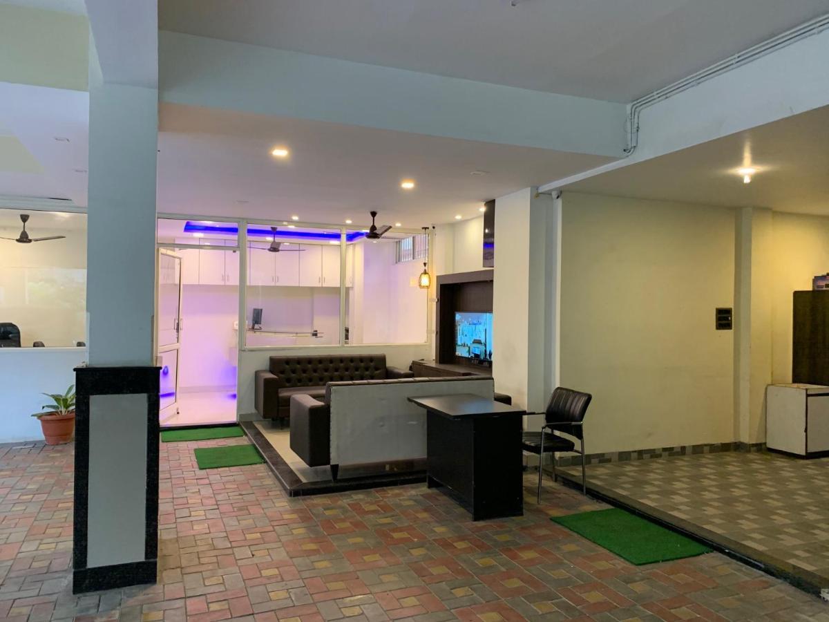 Hotel Jk 126 Parashar Legacy - Opp Railway Station Nagpur