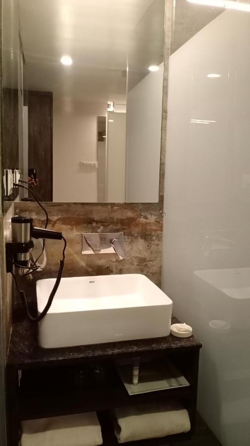 Hotel Regenta & Convention Centre Nagpur