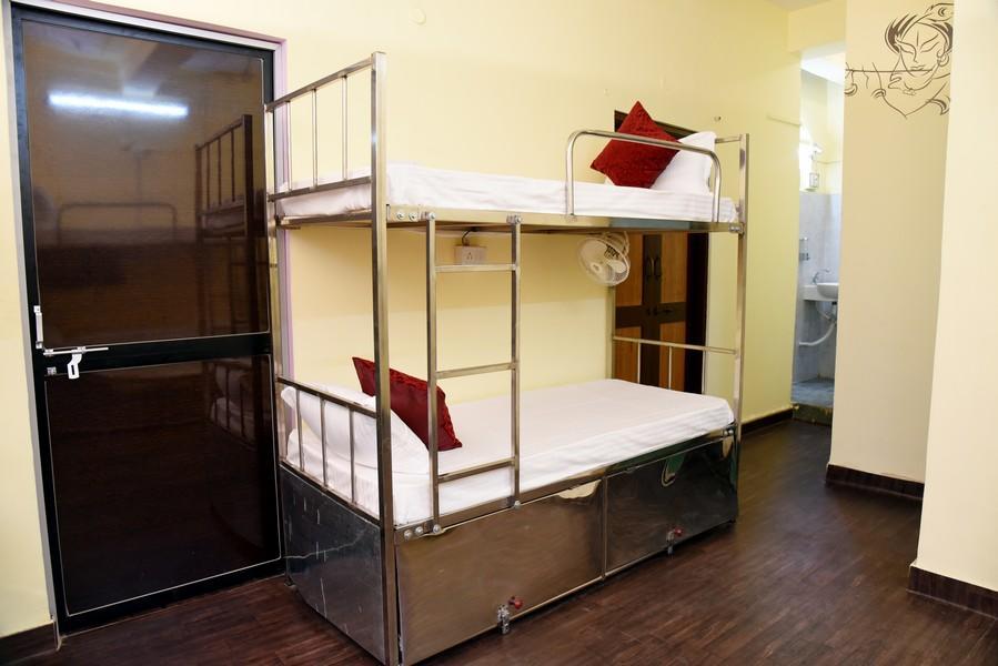 Flexi Stays Hostel *