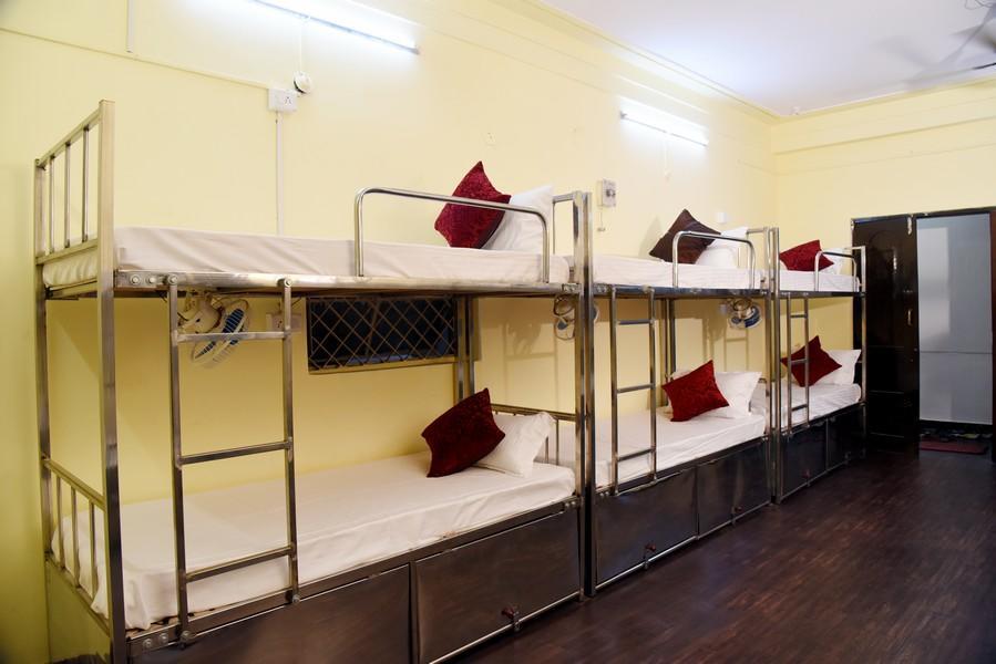 Flexi Stays Hostel